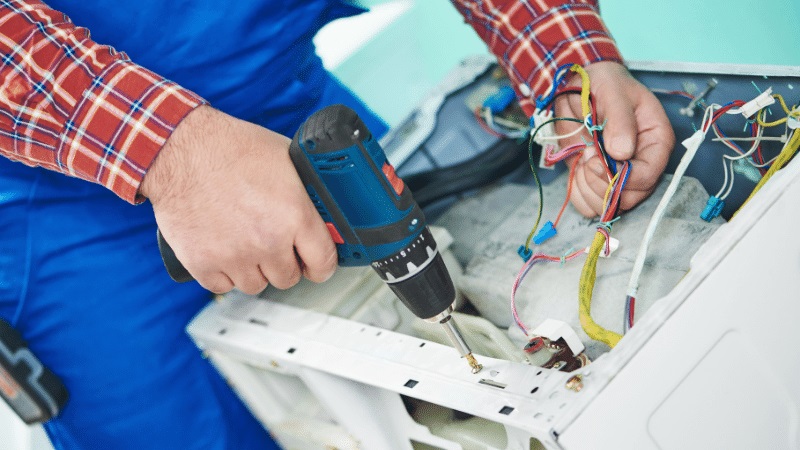Derince Fondital Fondital çamaşır makinesi kart tamiri – Su almama arızası orijinal parça ile giderildi. - Teknik servis örneği